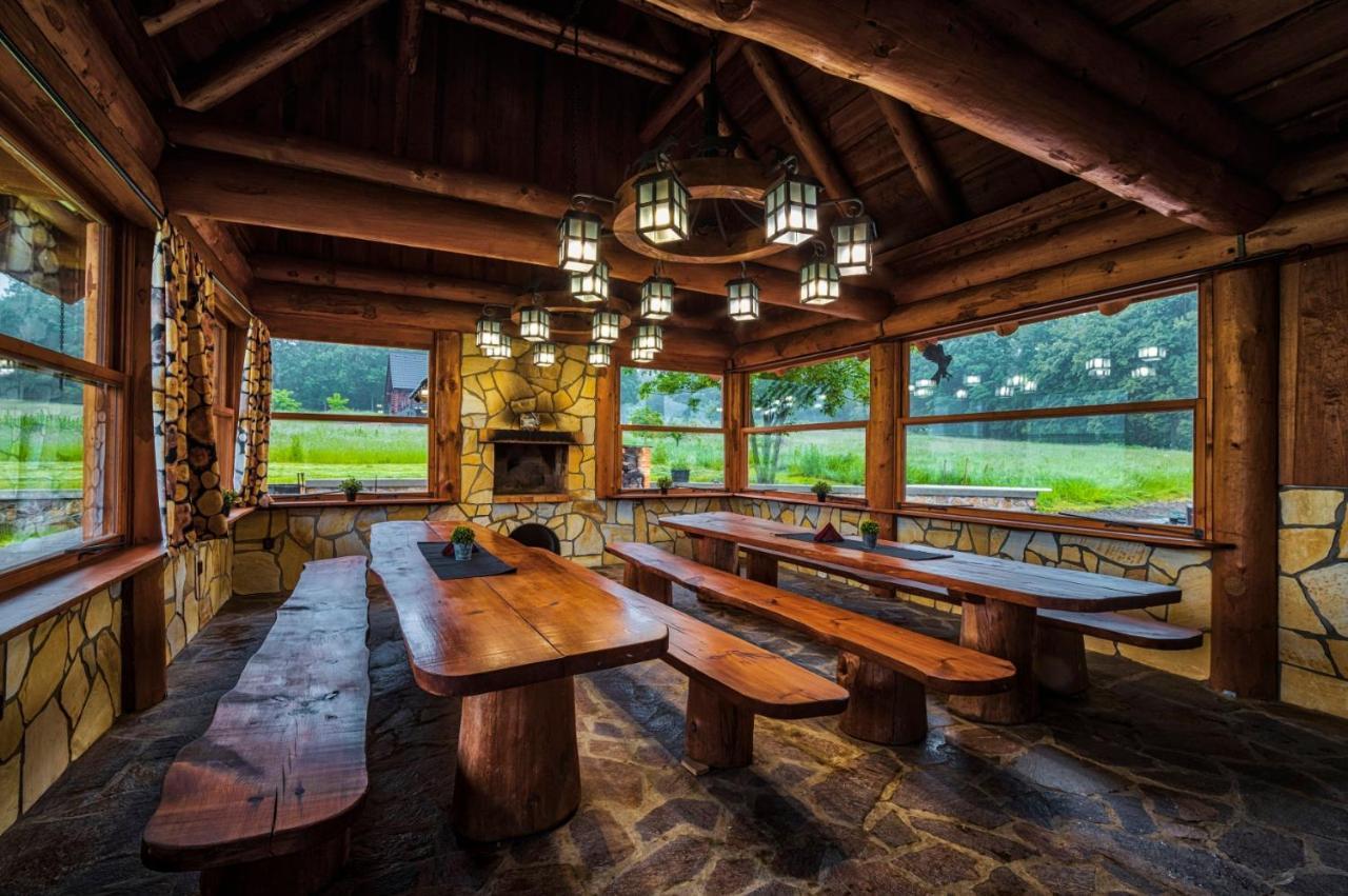 Hotel Ranch Jestrebice à Hermanicky Extérieur photo