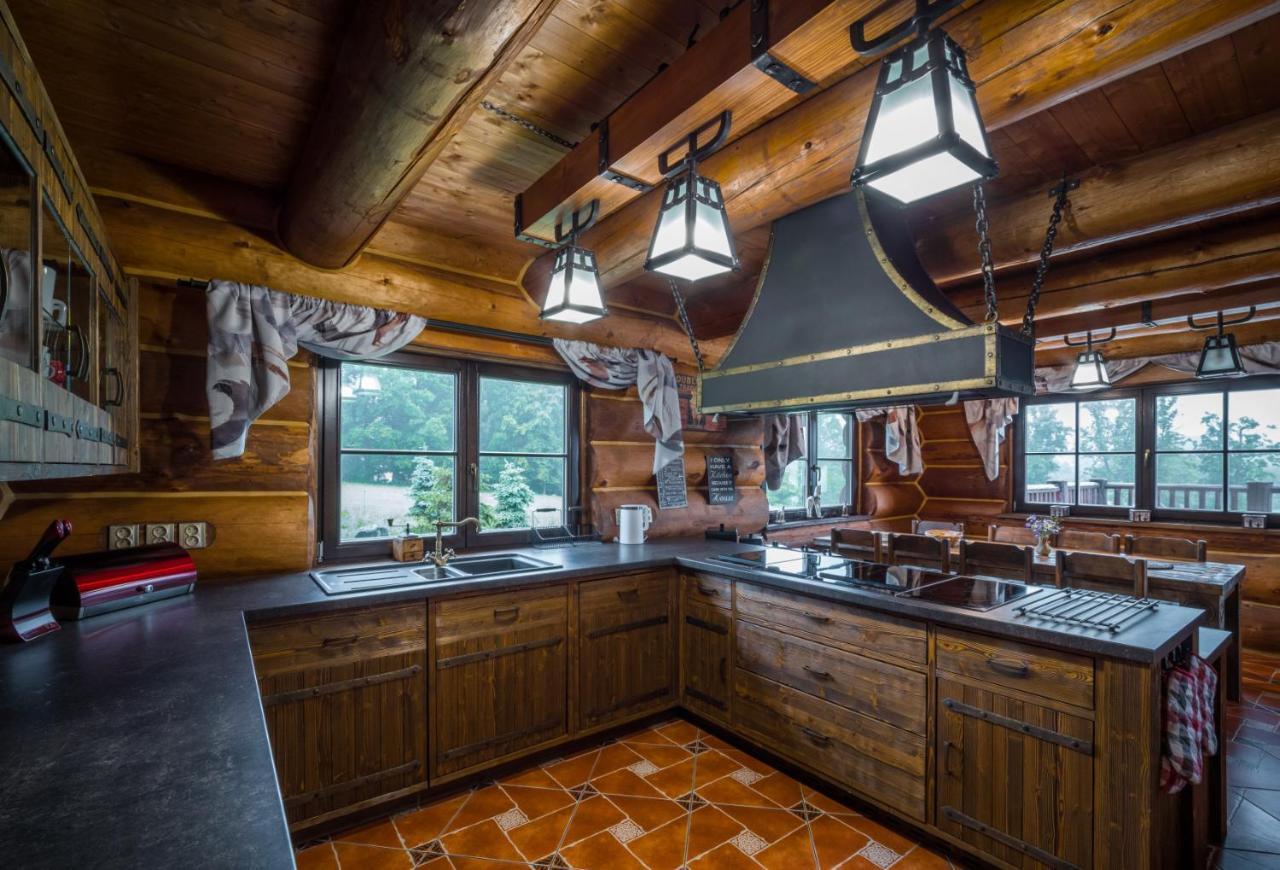 Hotel Ranch Jestrebice à Hermanicky Extérieur photo