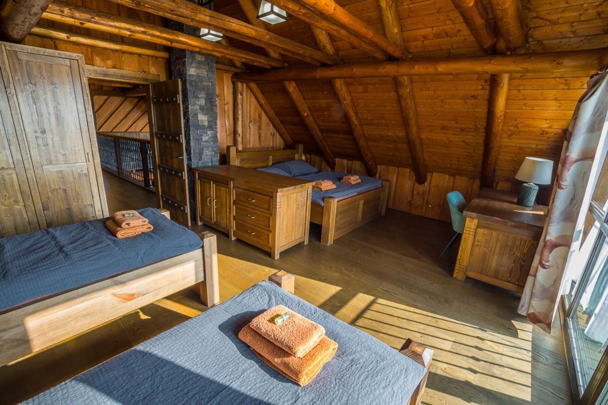 Hotel Ranch Jestrebice à Hermanicky Extérieur photo