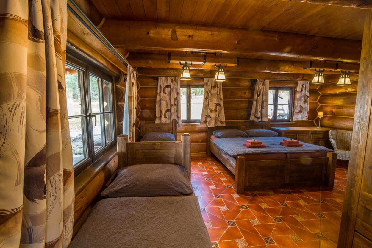 Hotel Ranch Jestrebice à Hermanicky Extérieur photo